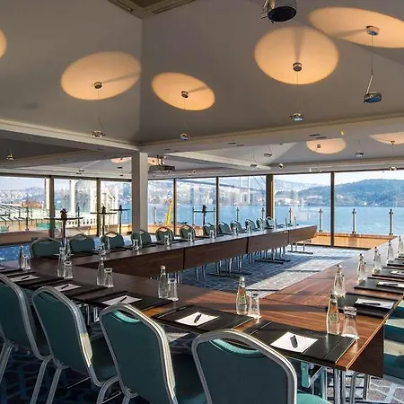 Radisson Blu Bosphorus Hotel. *