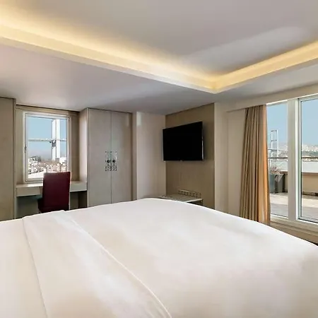 Radisson Blu Bosphorus Hotel. *